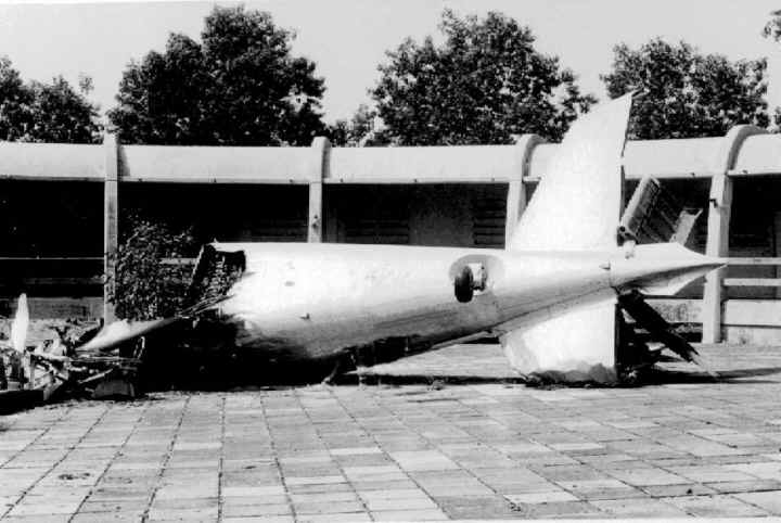 wpe17.jpg (41311 bytes)